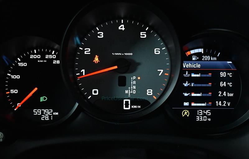 ขายรถเก๋งมือสอง-porsche-ปอร์เช่-macan-รถปี2015-รหัส77438-e29aa585.jpg ขายรถเก๋งมือสอง-porsche-ปอร์เช่-macan-รถปี2015-รหัส77438-e29aa585.jpg