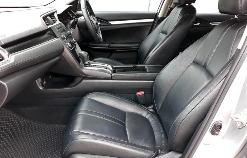 ขายรถเก๋งมือสอง-honda-ฮอนด้า-civic-ซีวิค-รถปี2019-รหัส77462-72c82af2.jpg ขายรถเก๋งมือสอง-honda-ฮอนด้า-civic-ซีวิค-รถปี2019-รหัส77462-72c82af2.jpg