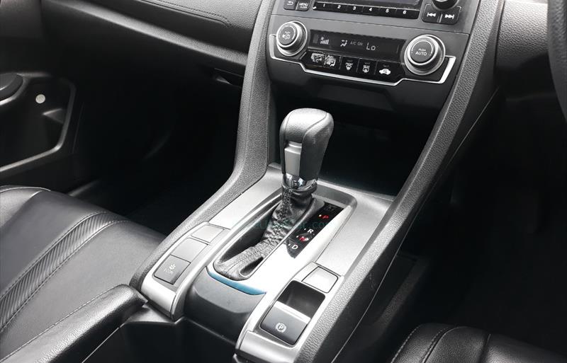 ขายรถเก๋งมือสอง-honda-ฮอนด้า-civic-ซีวิค-รถปี2019-รหัส77462-ca481c99.jpg ขายรถเก๋งมือสอง-honda-ฮอนด้า-civic-ซีวิค-รถปี2019-รหัส77462-ca481c99.jpg