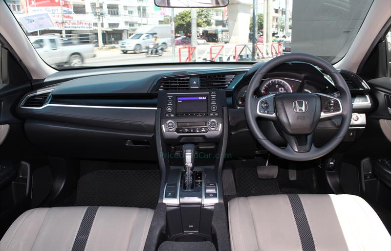 ขายรถเก๋งมือสอง-honda-ฮอนด้า-civic-ซีวิค-รถปี2021-รหัส77468-250b4306.jpg ขายรถเก๋งมือสอง-honda-ฮอนด้า-civic-ซีวิค-รถปี2021-รหัส77468-250b4306.jpg