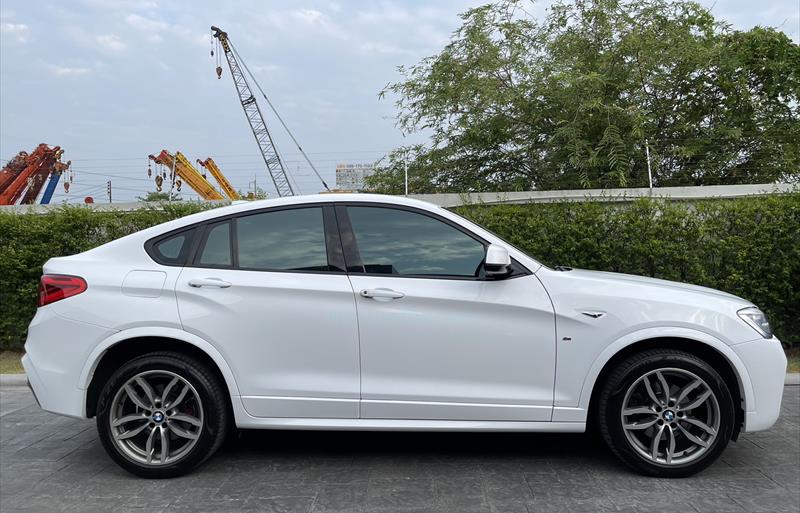 ขายรถ-suv-มือสอง-bmw-บีเอ็มดับบลิว-x4-เอ็กซ์4-รถปี2015-รหัส77474-552a7583.jpg ขายรถ-suv-มือสอง-bmw-บีเอ็มดับบลิว-x4-เอ็กซ์4-รถปี2015-รหัส77474-552a7583.jpg