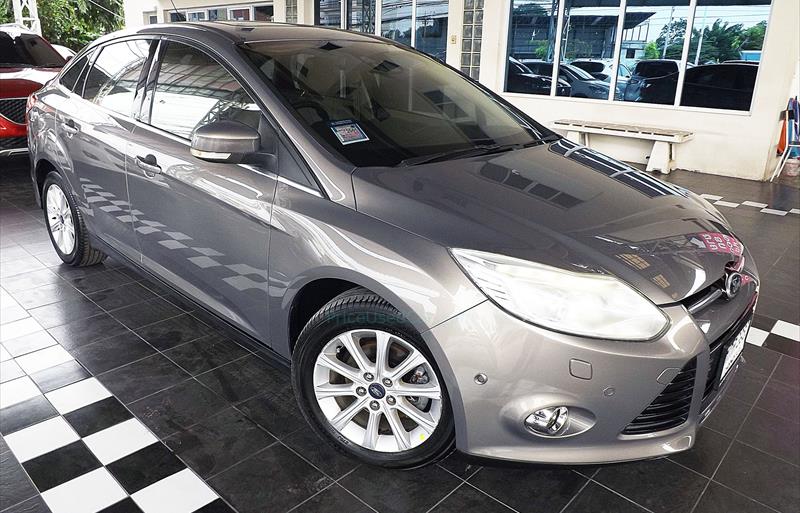 รถเก๋งมือสอง FORD FOCUS รถปี 2012