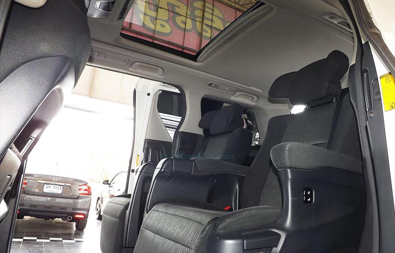 ขายรถตู้มือสอง-toyota-โตโยต้า-vellfire-เวลไฟร์-รถปี2014-รหัส77506-86af3c30.jpg ขายรถตู้มือสอง-toyota-โตโยต้า-vellfire-เวลไฟร์-รถปี2014-รหัส77506-86af3c30.jpg