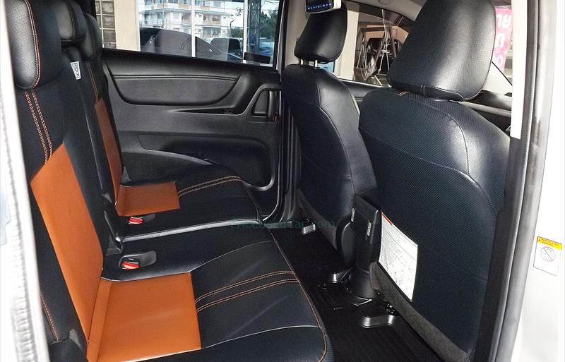 ขายรถเก๋งมือสอง-toyota-โตโยต้า-sienta-เซียนต้า-รถปี2018-รหัส77509-354c10b7.jpg ขายรถเก๋งมือสอง-toyota-โตโยต้า-sienta-เซียนต้า-รถปี2018-รหัส77509-354c10b7.jpg