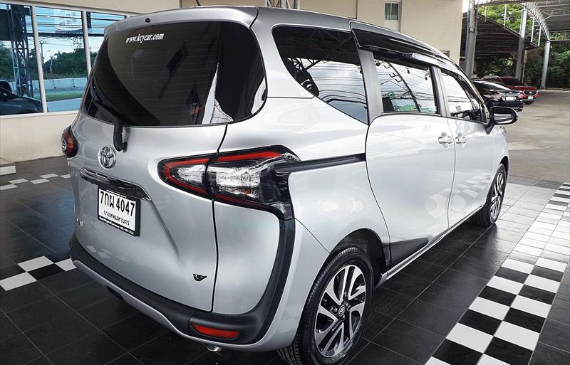 ขายรถเก๋งมือสอง toyota sienta รถปี2018 รหัส 77509 รูปที่3