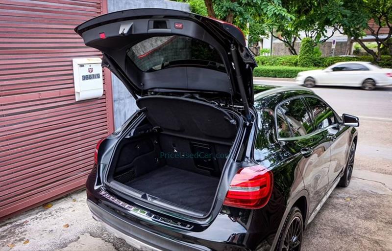 ขายรถเก๋งมือสอง-mercedes-benz-เมอร์เซเดสเบนซ์-gla250-รถปี2019-รหัส77535-78eb5ca8.jpg ขายรถเก๋งมือสอง-mercedes-benz-เมอร์เซเดสเบนซ์-gla250-รถปี2019-รหัส77535-78eb5ca8.jpg