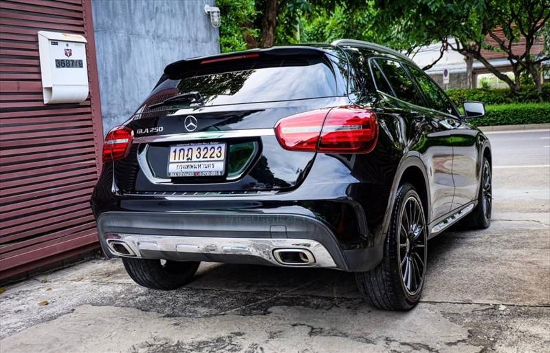 ขายรถเก๋งมือสอง-mercedes-benz-เมอร์เซเดสเบนซ์-gla250-รถปี2019-รหัส77535-cd1aac21.jpg ขายรถเก๋งมือสอง-mercedes-benz-เมอร์เซเดสเบนซ์-gla250-รถปี2019-รหัส77535-cd1aac21.jpg