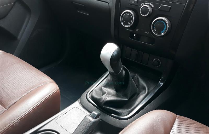 ขายรถกระบะมือสอง-isuzu-อีซูซุ-d-max-ดีแมคซ์-รถปี2019-รหัส77558-e2c34711.jpg ขายรถกระบะมือสอง-isuzu-อีซูซุ-d-max-ดีแมคซ์-รถปี2019-รหัส77558-e2c34711.jpg