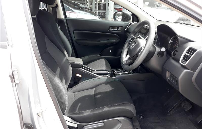 ขายรถเก๋งมือสอง-honda-ฮอนด้า-city-ซิตี้-รถปี2022-รหัส77562-776e3a40.jpg ขายรถเก๋งมือสอง-honda-ฮอนด้า-city-ซิตี้-รถปี2022-รหัส77562-776e3a40.jpg