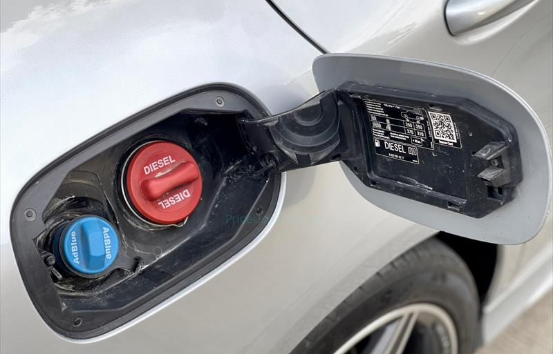 ขายรถเก๋งมือสอง-mercedes-benz-เมอร์เซเดสเบนซ์-c300-รถปี2014-รหัส77570-afe5f260.jpg ขายรถเก๋งมือสอง-mercedes-benz-เมอร์เซเดสเบนซ์-c300-รถปี2014-รหัส77570-afe5f260.jpg