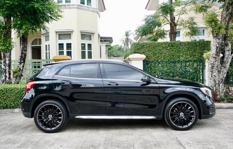 ขายรถเก๋งมือสอง mercedes-benz gla250 รถปี2019 รหัส 77620 รูปที่4