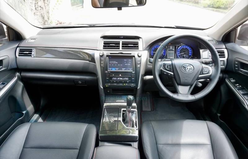 ขายรถเก๋งมือสอง-toyota-โตโยต้า-camry-คัมรี่-รถปี2017-รหัส77621-b220b60b.jpg ขายรถเก๋งมือสอง-toyota-โตโยต้า-camry-คัมรี่-รถปี2017-รหัส77621-b220b60b.jpg