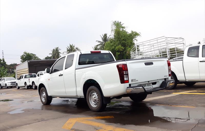 ขายรถกระบะมือสอง isuzu d-max รถปี2017 รหัส 77633 รูปที่3