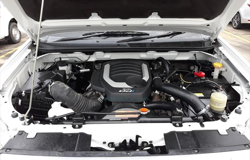 ขายรถกระบะมือสอง-isuzu-อีซูซุ-d-max-ดีแมคซ์-รถปี2017-รหัส77633-eb106e78.jpg ขายรถกระบะมือสอง-isuzu-อีซูซุ-d-max-ดีแมคซ์-รถปี2017-รหัส77633-eb106e78.jpg