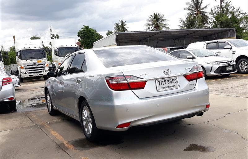 ขายรถเก๋งมือสอง toyota camry รถปี2018 รหัส 77680 รูปที่3