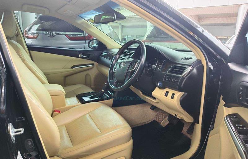 ขายรถเก๋งมือสอง-toyota-โตโยต้า-camry-คัมรี่-รถปี2016-รหัส77681-bbb1cc74.jpg ขายรถเก๋งมือสอง-toyota-โตโยต้า-camry-คัมรี่-รถปี2016-รหัส77681-bbb1cc74.jpg