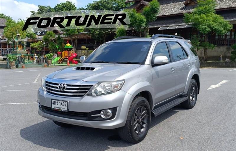 รถ SUV มือสอง  TOYOTA FORTUNER 3.0 V รถปี2015