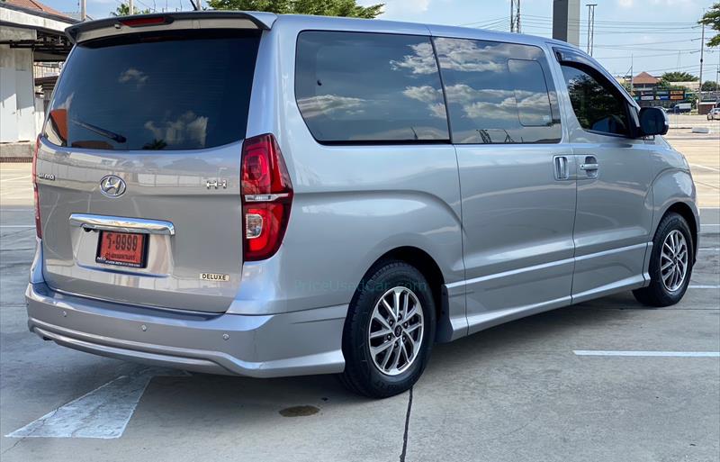 ขายรถตู้มือสอง-hyundai-ฮุนได-h-1-เอชวัน-รถปี2018-รหัส77735-02ddc046.jpg ขายรถตู้มือสอง-hyundai-ฮุนได-h-1-เอชวัน-รถปี2018-รหัส77735-02ddc046.jpg