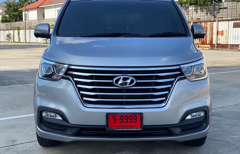 ขายรถตู้มือสอง hyundai h-1 รถปี2018 รหัส 77735 รูปที่2