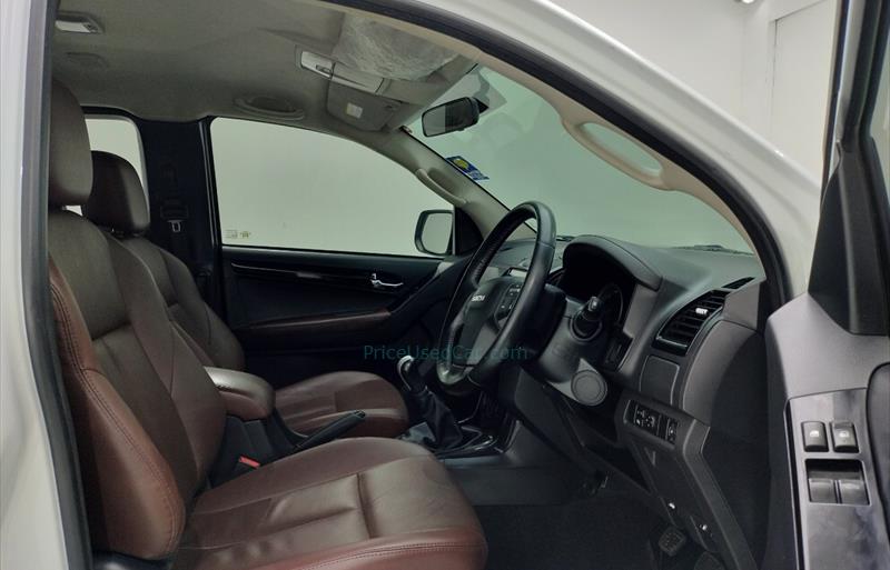 ขายรถกระบะมือสอง-isuzu-อีซูซุ-d-max-ดีแมคซ์-รถปี2019-รหัส77764-ebd5129e.jpg ขายรถกระบะมือสอง-isuzu-อีซูซุ-d-max-ดีแมคซ์-รถปี2019-รหัส77764-ebd5129e.jpg