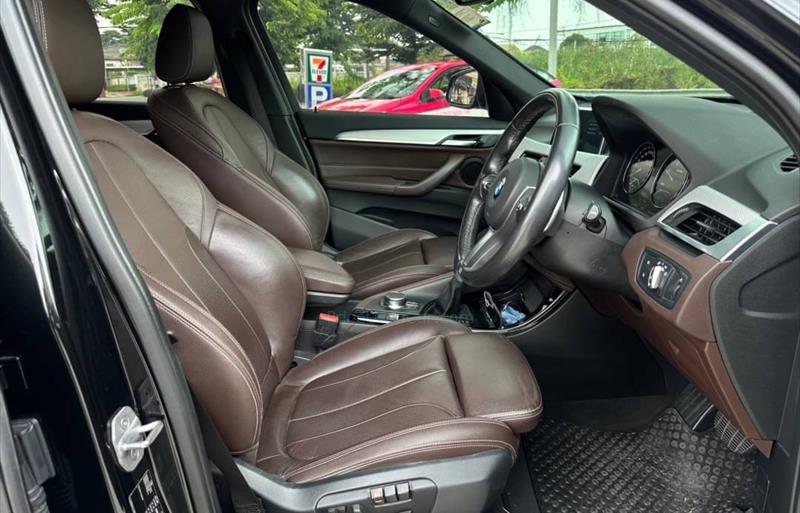 ขายรถ-suv-มือสอง-bmw-บีเอ็มดับบลิว-x1-เอ็กซ์1-รถปี2018-รหัส77774-98150284.jpg ขายรถ-suv-มือสอง-bmw-บีเอ็มดับบลิว-x1-เอ็กซ์1-รถปี2018-รหัส77774-98150284.jpg
