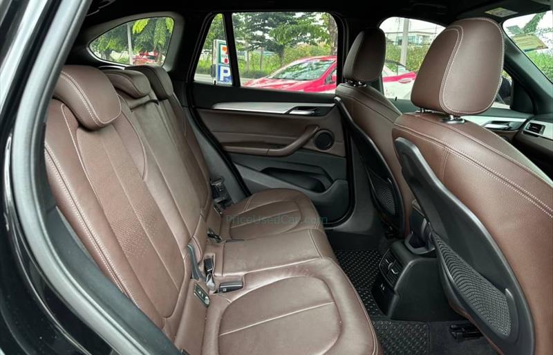 ขายรถ-suv-มือสอง-bmw-บีเอ็มดับบลิว-x1-เอ็กซ์1-รถปี2018-รหัส77774-a74f10ff.jpg ขายรถ-suv-มือสอง-bmw-บีเอ็มดับบลิว-x1-เอ็กซ์1-รถปี2018-รหัส77774-a74f10ff.jpg