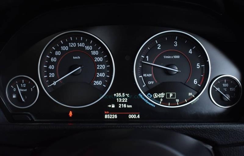 ขายรถเก๋งมือสอง-bmw-บีเอ็มดับบลิว-320d-สามสองศูนย์ดี-รถปี2015-รหัส77795-dd3bd07c.jpg ขายรถเก๋งมือสอง-bmw-บีเอ็มดับบลิว-320d-สามสองศูนย์ดี-รถปี2015-รหัส77795-dd3bd07c.jpg