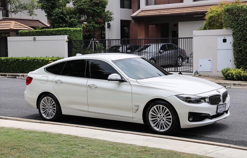 ขายรถเก๋งมือสอง bmw 320d รถปี2019 รหัส 77800 รูปที่3