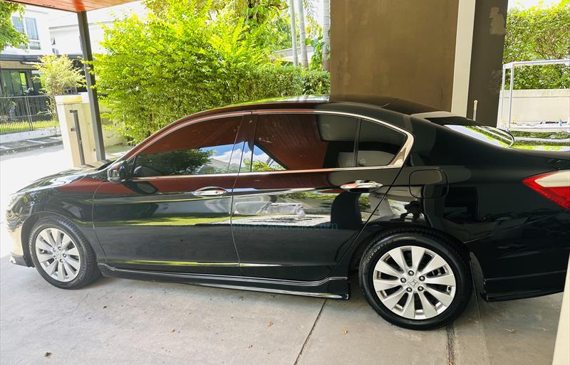 ขายรถเก๋งมือสอง-honda-ฮอนด้า-accord-แอคคอร์ด-รถปี2016-รหัส77837-9268de76.jpg ขายรถเก๋งมือสอง-honda-ฮอนด้า-accord-แอคคอร์ด-รถปี2016-รหัส77837-9268de76.jpg