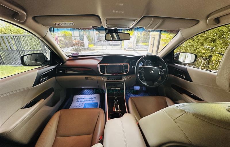 ขายรถเก๋งมือสอง-honda-ฮอนด้า-accord-แอคคอร์ด-รถปี2016-รหัส77837-edb96063.jpg ขายรถเก๋งมือสอง-honda-ฮอนด้า-accord-แอคคอร์ด-รถปี2016-รหัส77837-edb96063.jpg