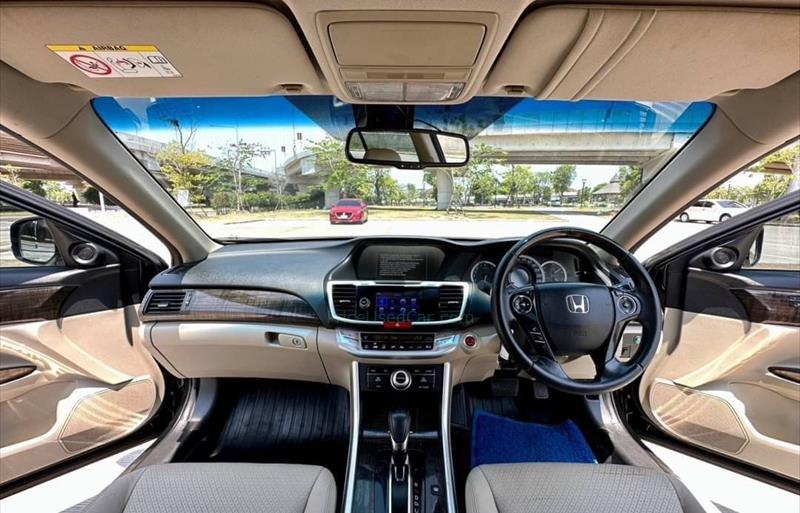 ขายรถเก๋งมือสอง-honda-ฮอนด้า-accord-แอคคอร์ด-รถปี2014-รหัส77861-a945adb7.jpg