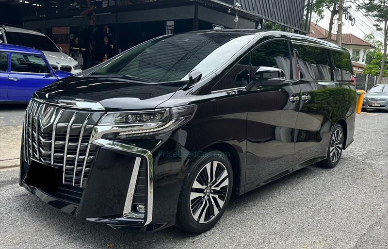 รถตู้มือสอง TOYOTA ALPHARD รถปี 2020