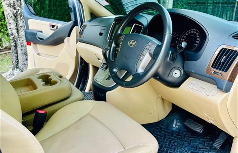 ขายรถตู้มือสอง-hyundai-ฮุนได-h-1-เอชวัน-รถปี2019-รหัส77881-5471d544.jpg ขายรถตู้มือสอง-hyundai-ฮุนได-h-1-เอชวัน-รถปี2019-รหัส77881-5471d544.jpg