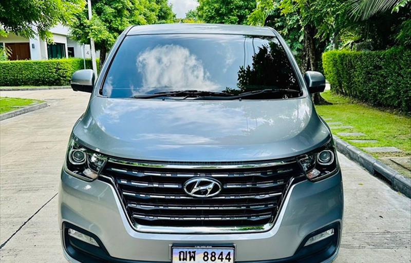 ขายรถตู้มือสอง hyundai h-1 รถปี2019 รหัส 77881 รูปที่2