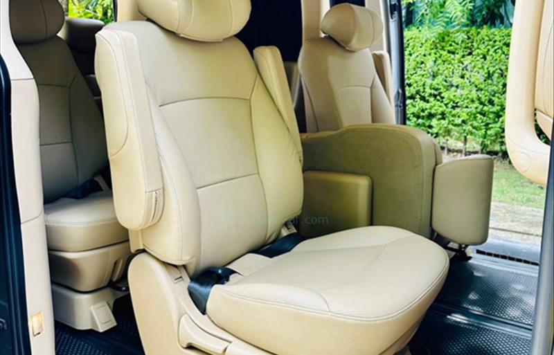 ขายรถตู้มือสอง hyundai h-1 รถปี2019 รหัส 77881 รูปที่11