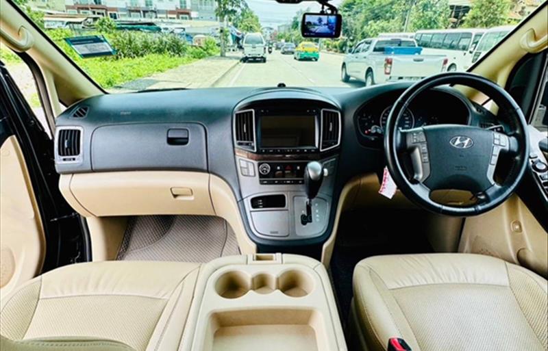 ขายรถตู้มือสอง hyundai h-1 รถปี2018 รหัส 77885 รูปที่9