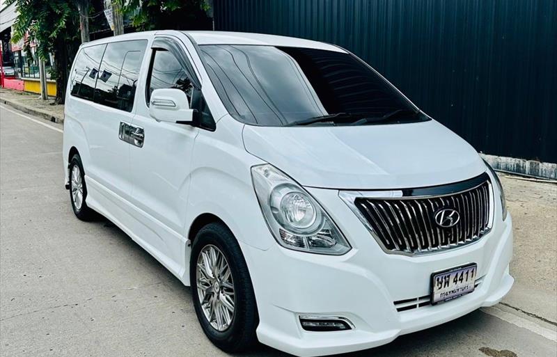 ขายรถตู้มือสอง hyundai h-1 รถปี2018 รหัส 77889 รูปที่3