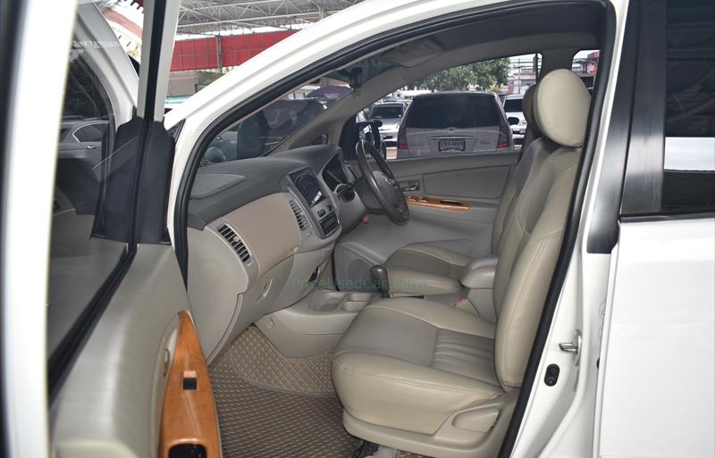 ขายรถตู้มือสอง toyota innova รถปี2010 รหัส 77934 รูปที่6