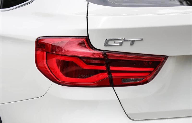 ขายรถเก๋งมือสอง-bmw-บีเอ็มดับบลิว-320d-สามสองศูนย์ดี-รถปี2019-รหัส77940-47ea9096.jpg ขายรถเก๋งมือสอง-bmw-บีเอ็มดับบลิว-320d-สามสองศูนย์ดี-รถปี2019-รหัส77940-47ea9096.jpg