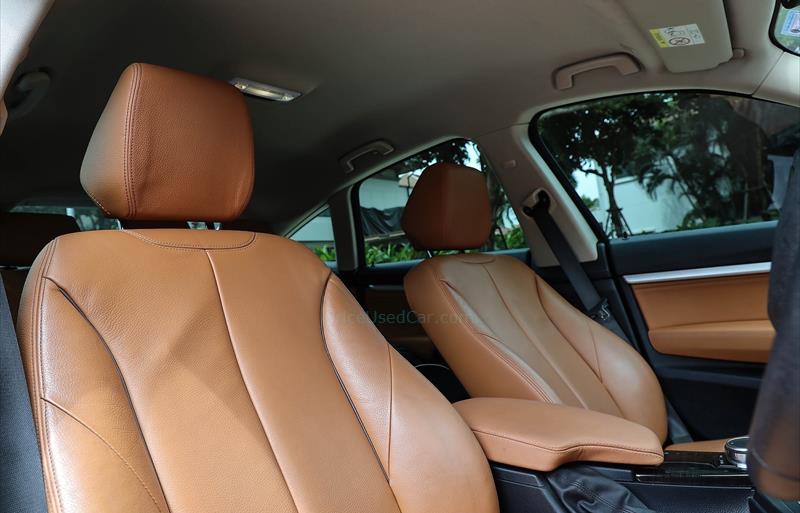 ขายรถเก๋งมือสอง-bmw-บีเอ็มดับบลิว-320d-สามสองศูนย์ดี-รถปี2019-รหัส77940-551c834f.jpg ขายรถเก๋งมือสอง-bmw-บีเอ็มดับบลิว-320d-สามสองศูนย์ดี-รถปี2019-รหัส77940-551c834f.jpg