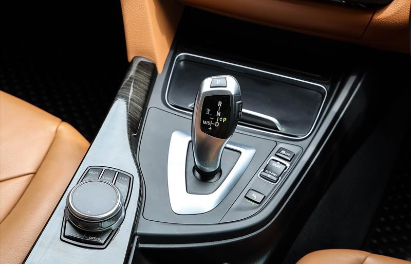 ขายรถเก๋งมือสอง-bmw-บีเอ็มดับบลิว-320d-สามสองศูนย์ดี-รถปี2019-รหัส77940-5fb5d4ed.jpg ขายรถเก๋งมือสอง-bmw-บีเอ็มดับบลิว-320d-สามสองศูนย์ดี-รถปี2019-รหัส77940-5fb5d4ed.jpg