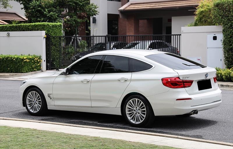 ขายรถเก๋งมือสอง-bmw-บีเอ็มดับบลิว-320d-สามสองศูนย์ดี-รถปี2019-รหัส77940-a3f2d4ad.jpg ขายรถเก๋งมือสอง-bmw-บีเอ็มดับบลิว-320d-สามสองศูนย์ดี-รถปี2019-รหัส77940-a3f2d4ad.jpg
