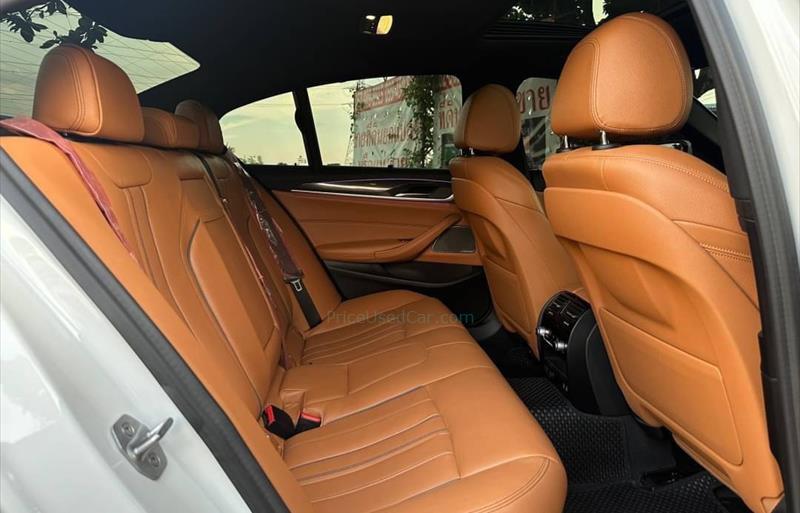 ขายรถเก๋งมือสอง-bmw-บีเอ็มดับบลิว-530i-รถปี2020-รหัส77959-dfb1da6b.jpg ขายรถเก๋งมือสอง-bmw-บีเอ็มดับบลิว-530i-รถปี2020-รหัส77959-dfb1da6b.jpg