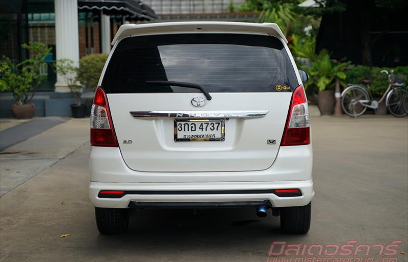 ขายรถตู้มือสอง toyota innova รถปี2015 รหัส 77972 รูปที่4