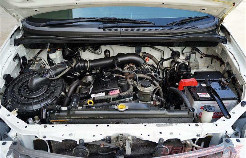 ขายรถตู้มือสอง-toyota-โตโยต้า-innova-อินโนวา-รถปี2015-รหัส77973-937dcb08.jpg ขายรถตู้มือสอง-toyota-โตโยต้า-innova-อินโนวา-รถปี2015-รหัส77973-937dcb08.jpg