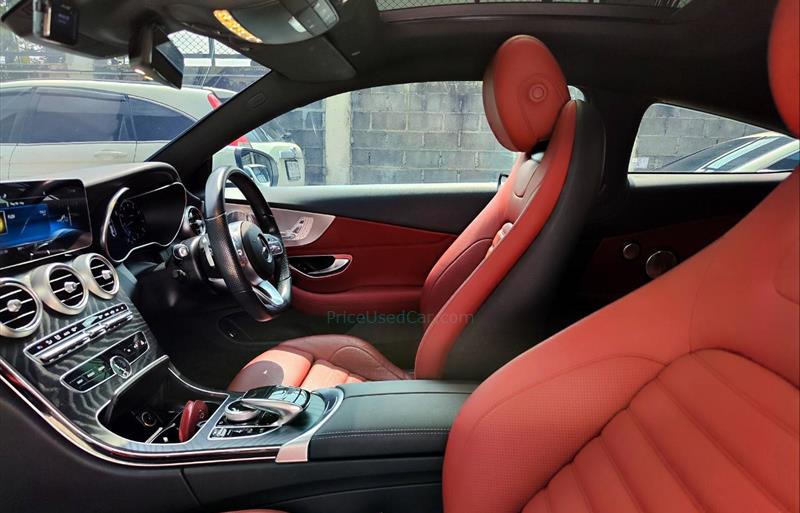 ขายรถเก๋งมือสอง mercedes-benz c-class รถปี2022 รหัส 77996-รูปที่3 ขายรถเก๋งมือสอง mercedes-benz c-class รถปี2022 รหัส 77996-รูปที่3