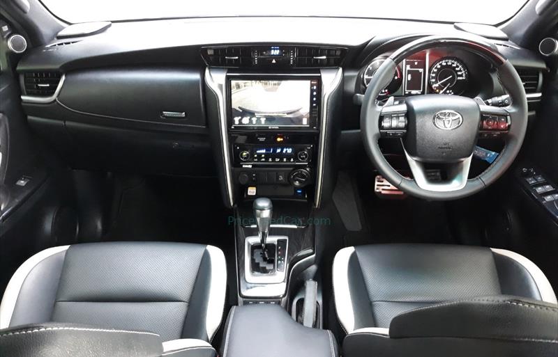 ขายรถ-suv-มือสอง-toyota-โตโยต้า-fortuner-ฟอร์จูนเนอร์-รถปี2022-รหัส78004-d4fc6e8f.jpg ขายรถ-suv-มือสอง-toyota-โตโยต้า-fortuner-ฟอร์จูนเนอร์-รถปี2022-รหัส78004-d4fc6e8f.jpg