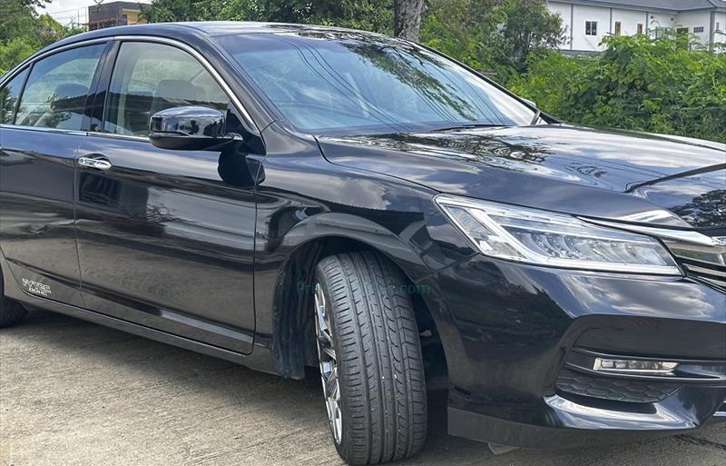 ขายรถเก๋งมือสอง honda accord รถปี2019 รหัส 78005 รูปที่3