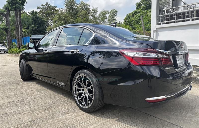 ขายรถเก๋งมือสอง honda accord รถปี2019 รหัส 78005 รูปที่4