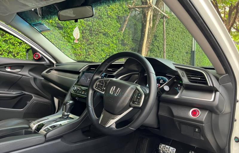 ขายรถเก๋งมือสอง honda civic รถปี2018 รหัส 78011 รูปที่11